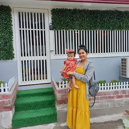 Catrionna Doll House Villa Tagum Buitenkant foto